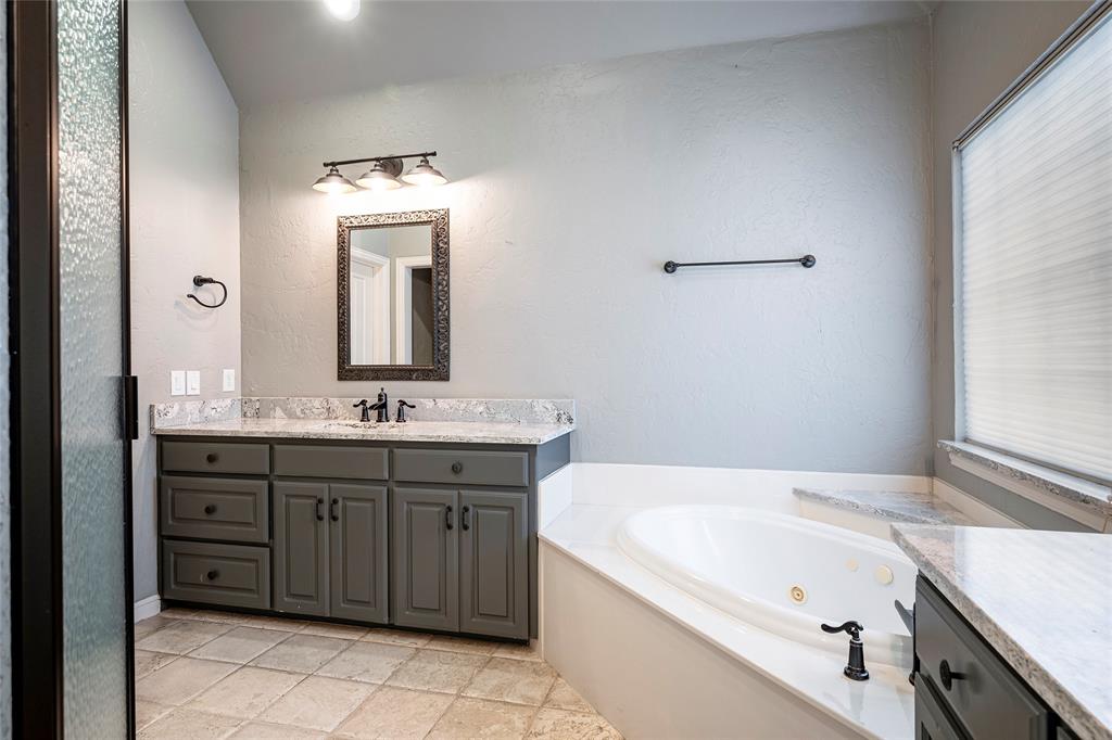 Towne Lake - Residential