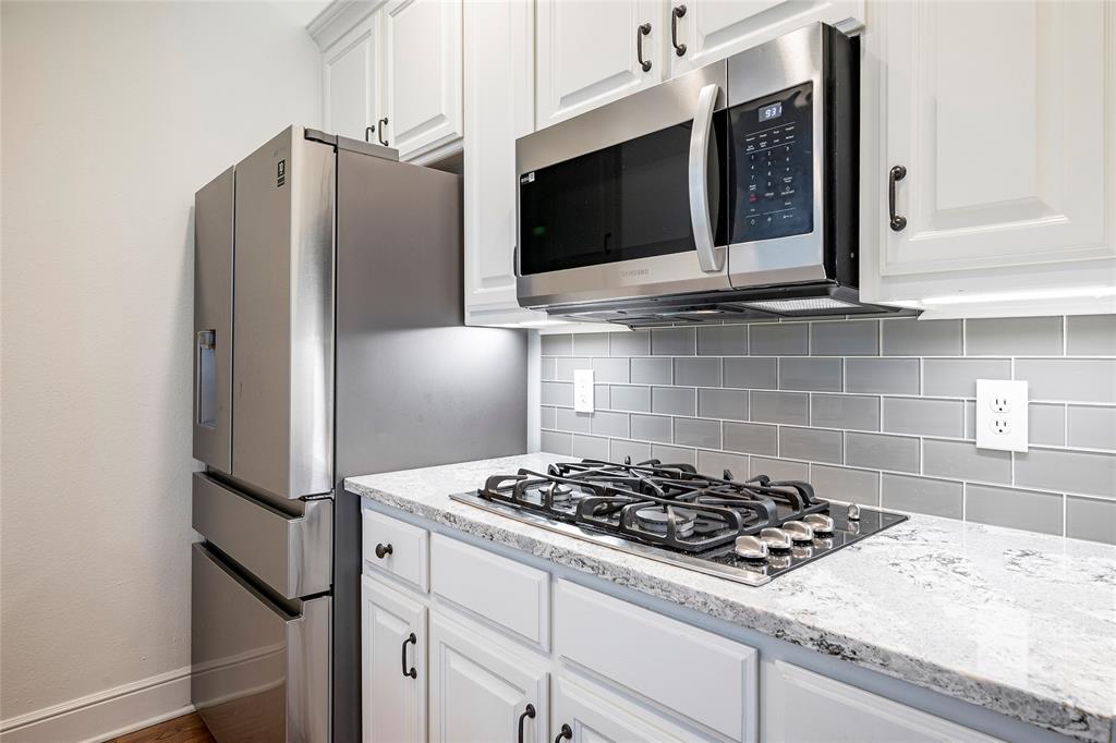 Towne Lake - Residential