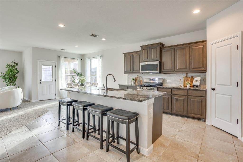 1203 Tiburon Trail