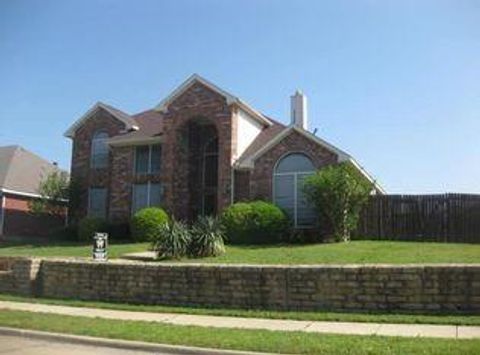 1618 Vicksburg Drive Mesquite TX 75181