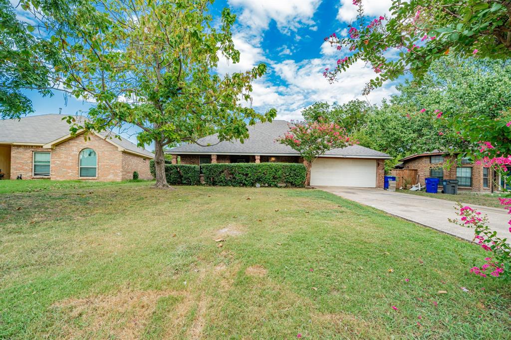 709 Azalea Drive