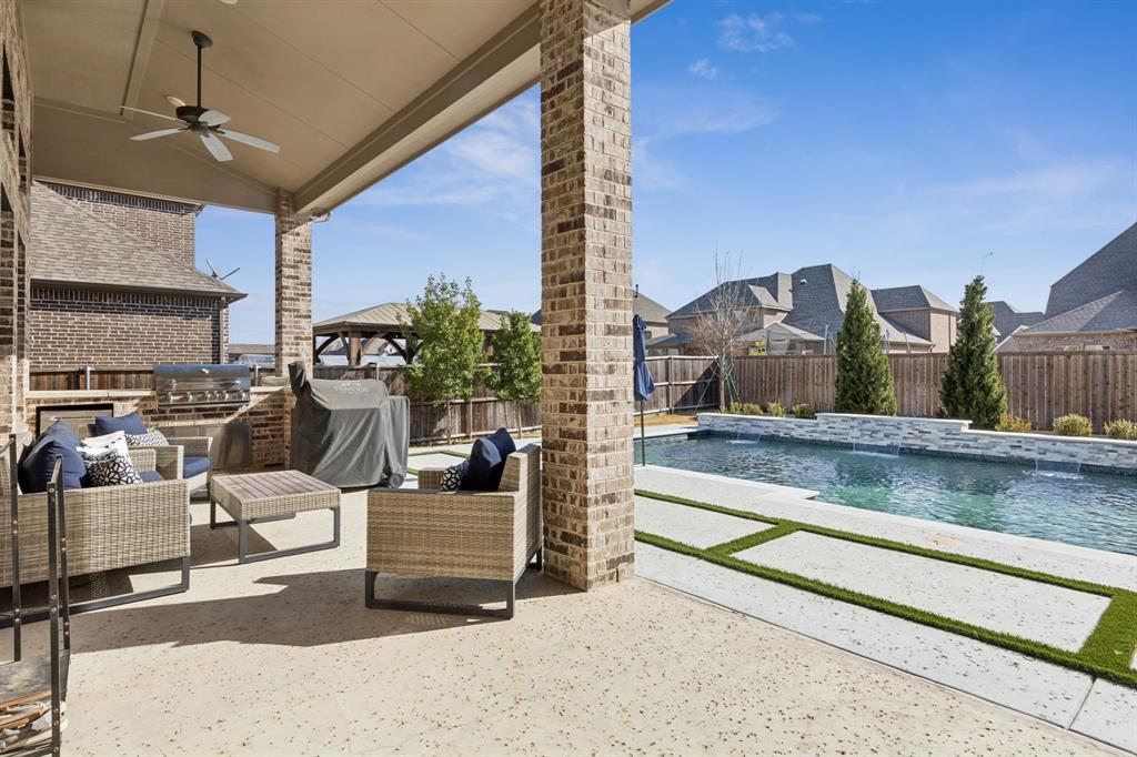 FRONTIER ESTATES - Residential