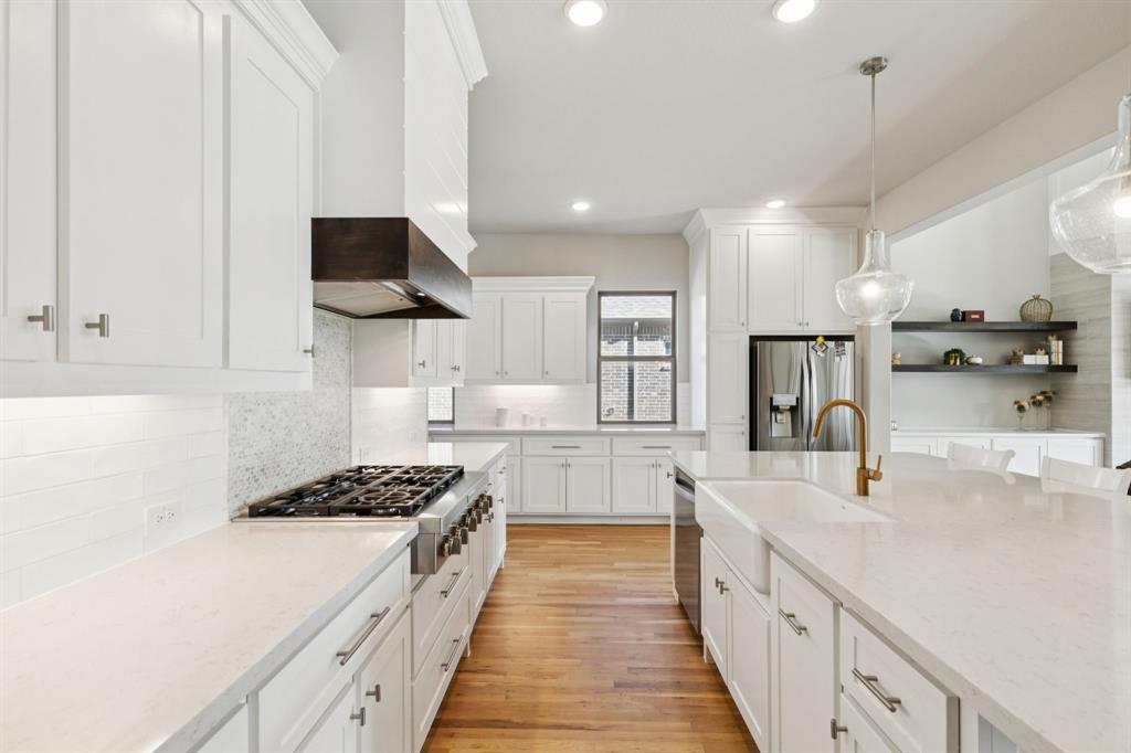 FRONTIER ESTATES - Residential