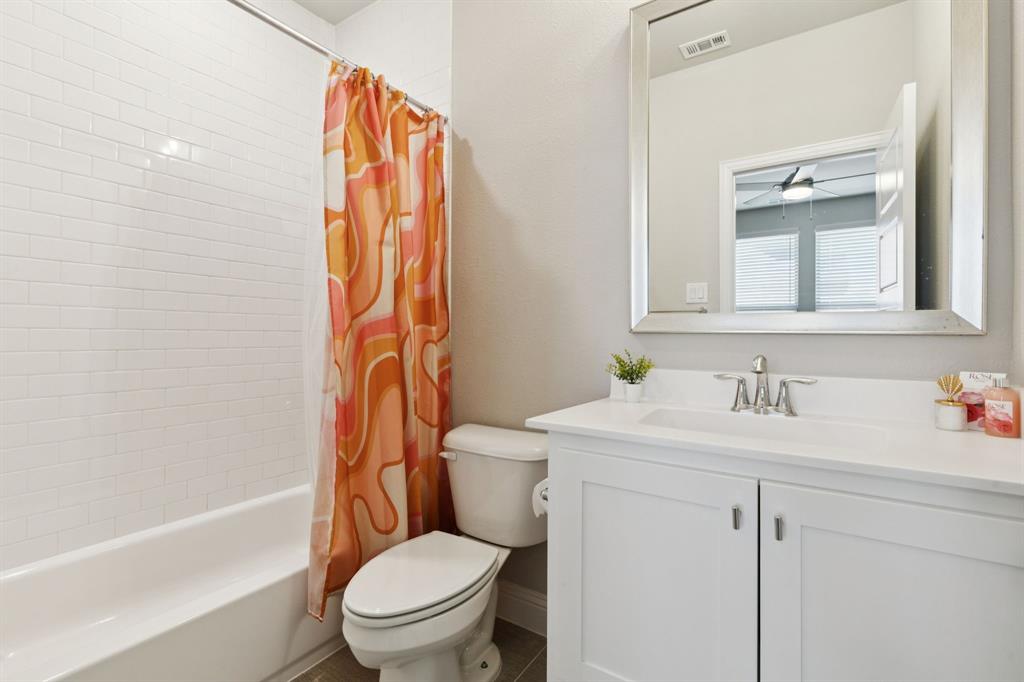 FRONTIER ESTATES - Residential