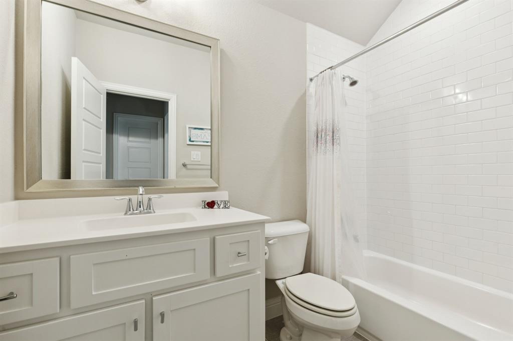 FRONTIER ESTATES - Residential