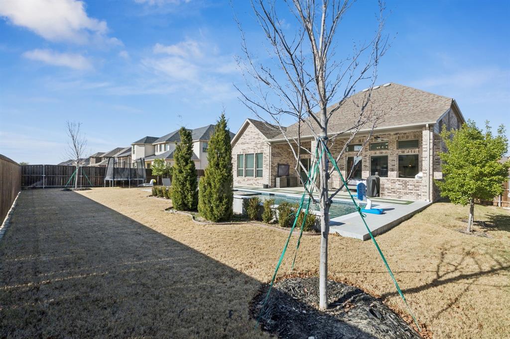 FRONTIER ESTATES - Residential