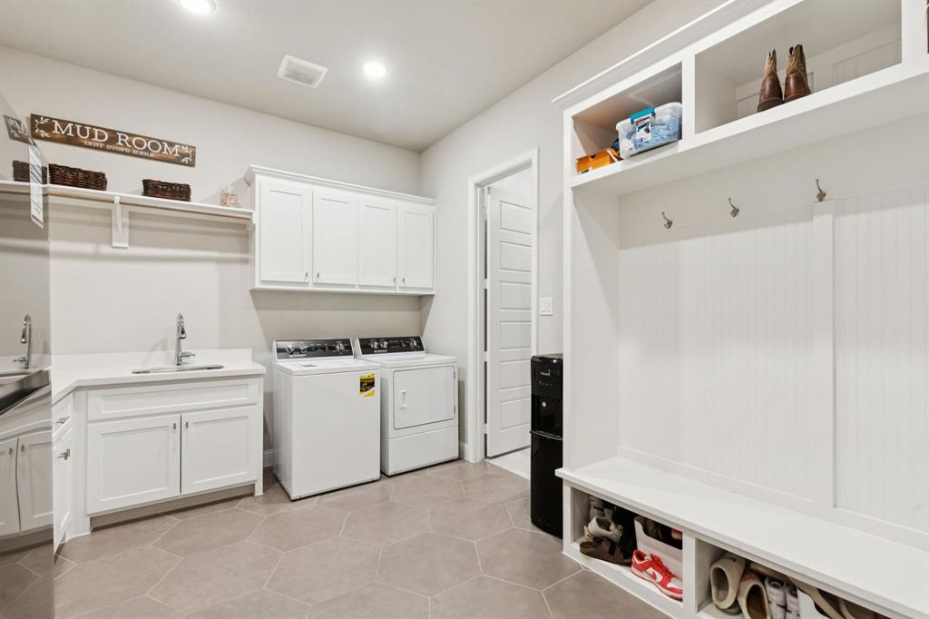 1750 Winchester Drive