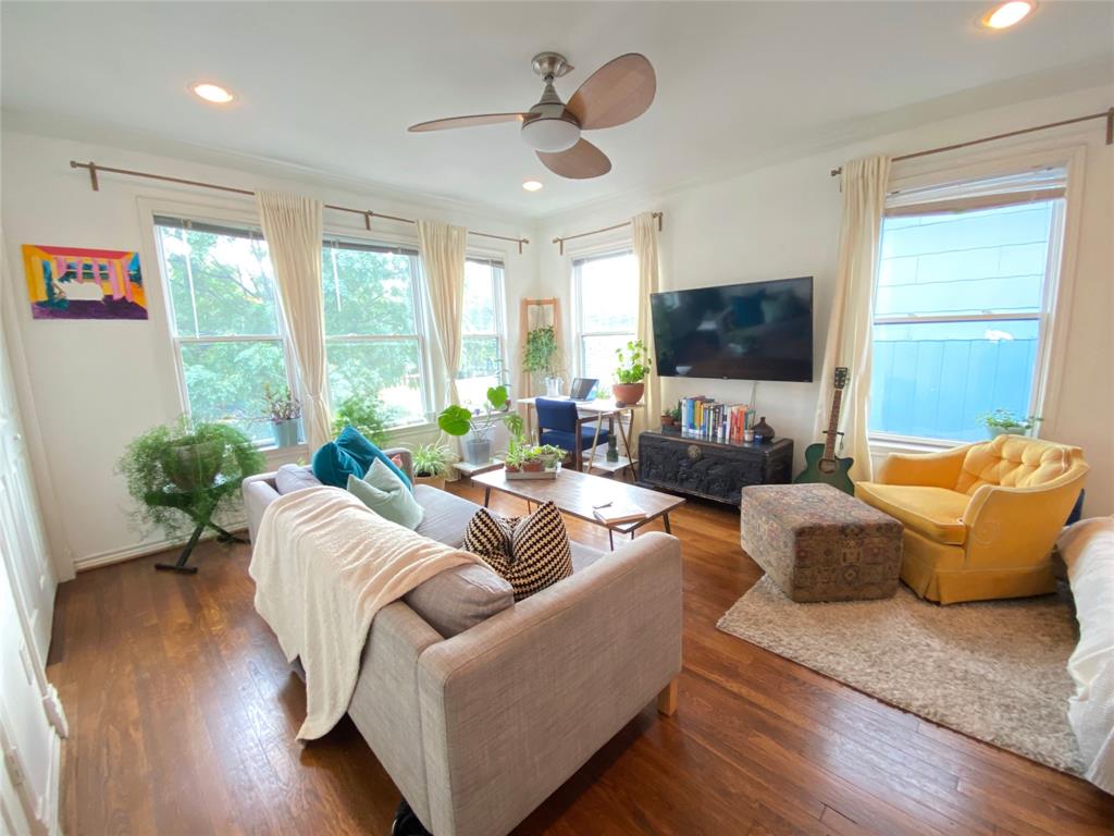 Oak Cliff Annex - Residential Lease