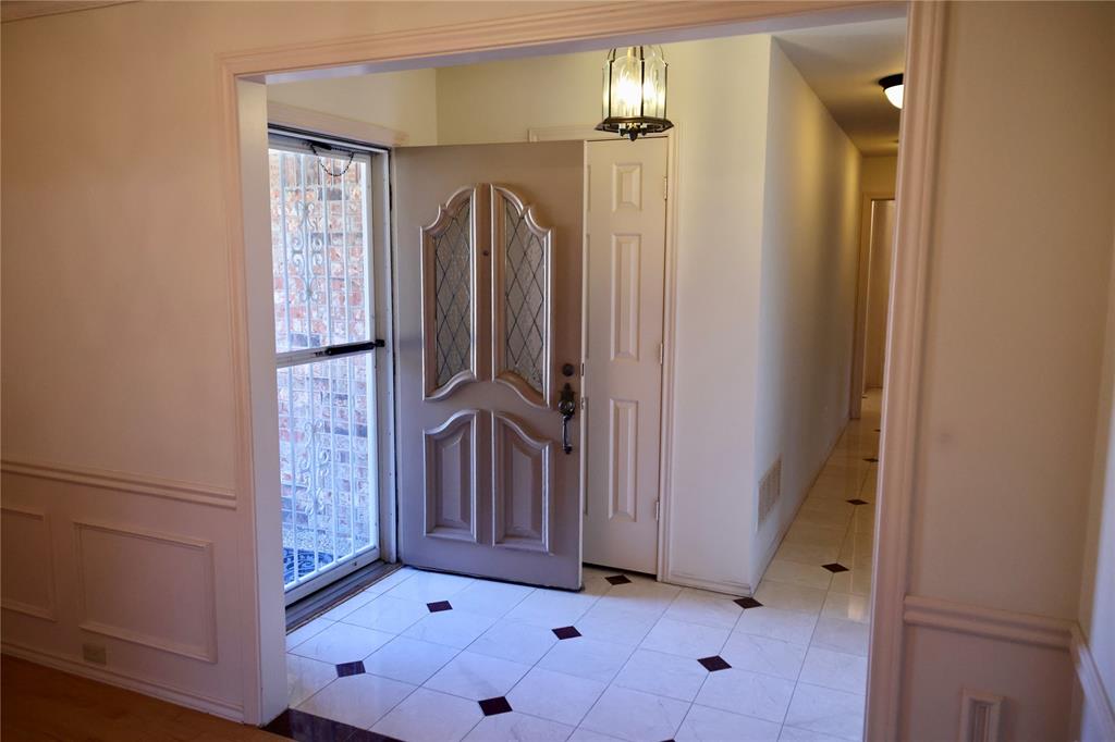 2206 Morning Glory Drive