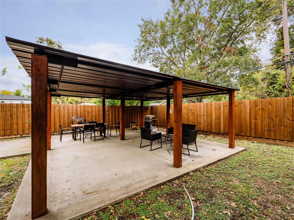 Mount Auburn - Residential