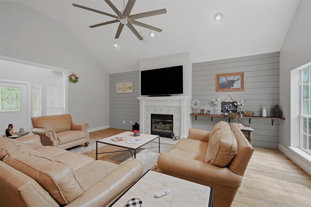 Lake Kiowa - Residential