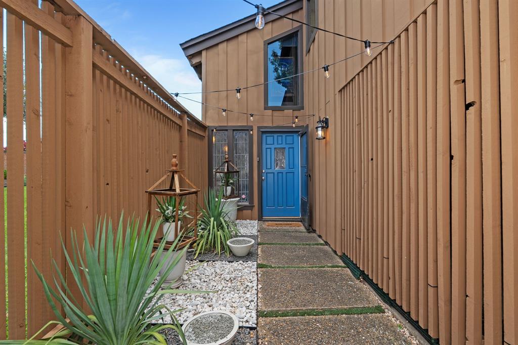 Oakbrook On Brookhaven Ph 01 - Residential