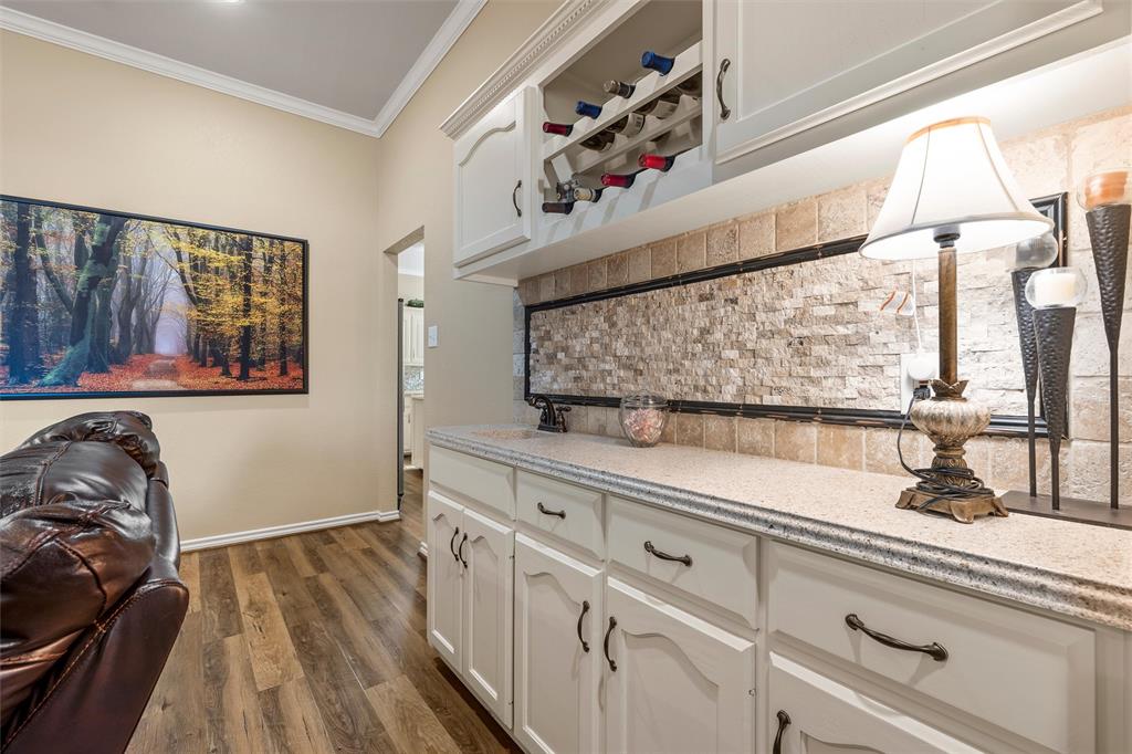 525 Taylor Oaks Drive