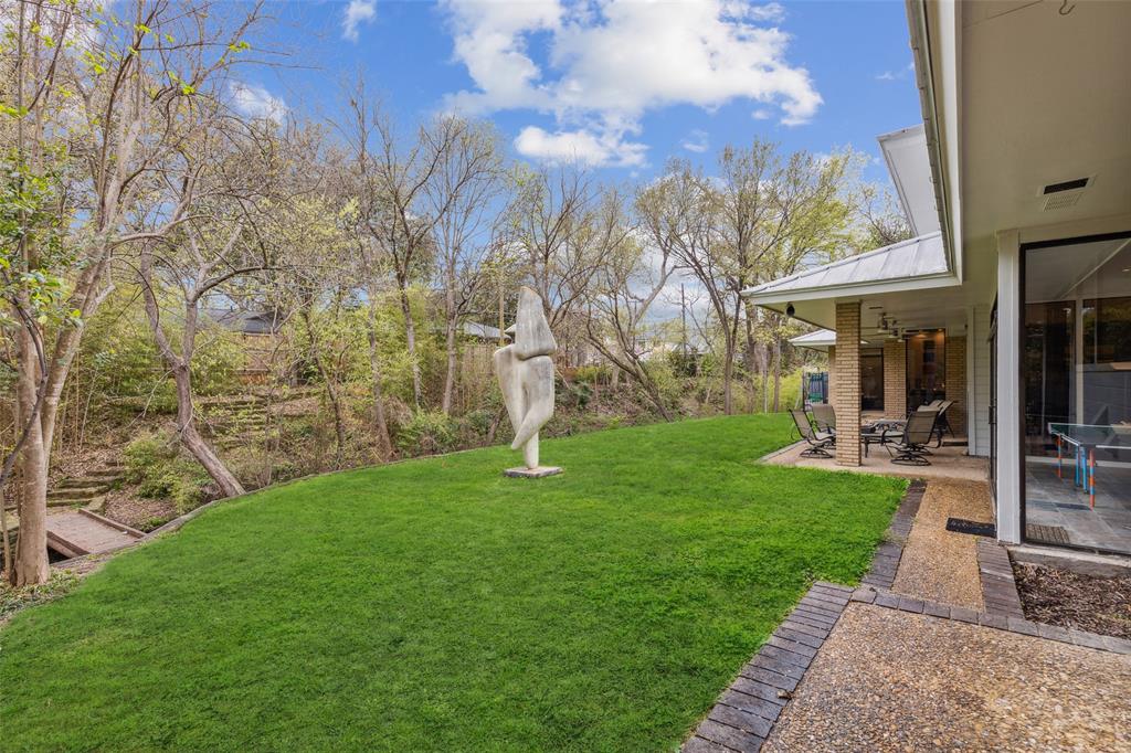 Cloisters Rev - Residential