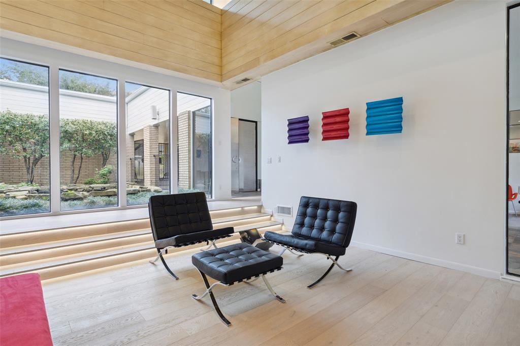 Cloisters Rev - Residential