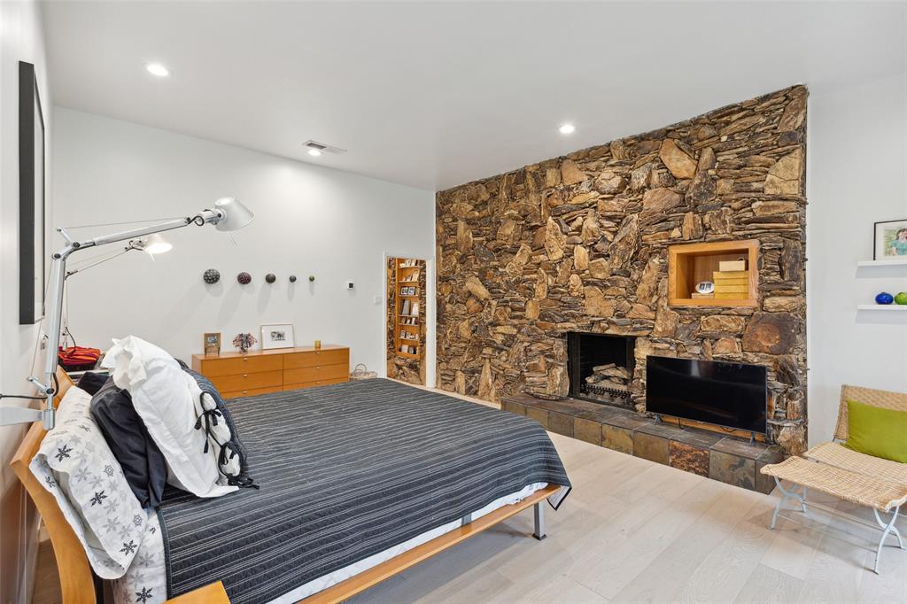 Cloisters Rev - Residential