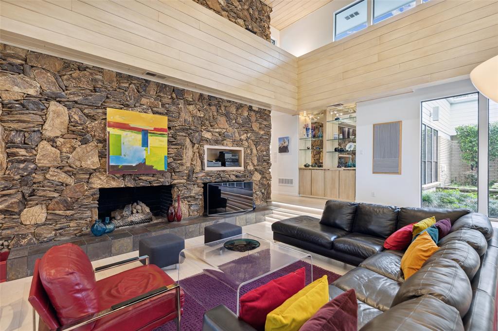 Cloisters Rev - Residential