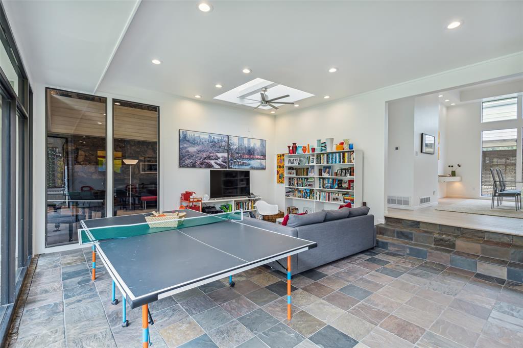 Cloisters Rev - Residential