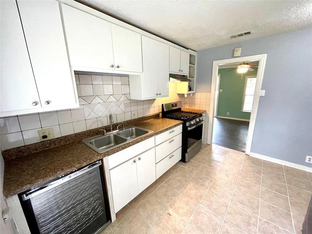 Taylor Hills - Residential Lease