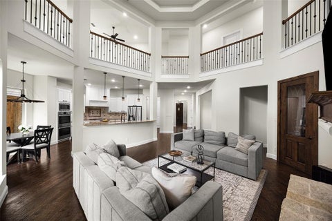 Photo of 5623 Matalee Avenue, Dallas, TX 75206 (MLS # 21296562)