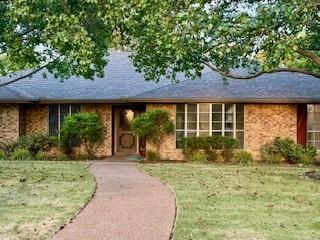 3001 Redbud Trail