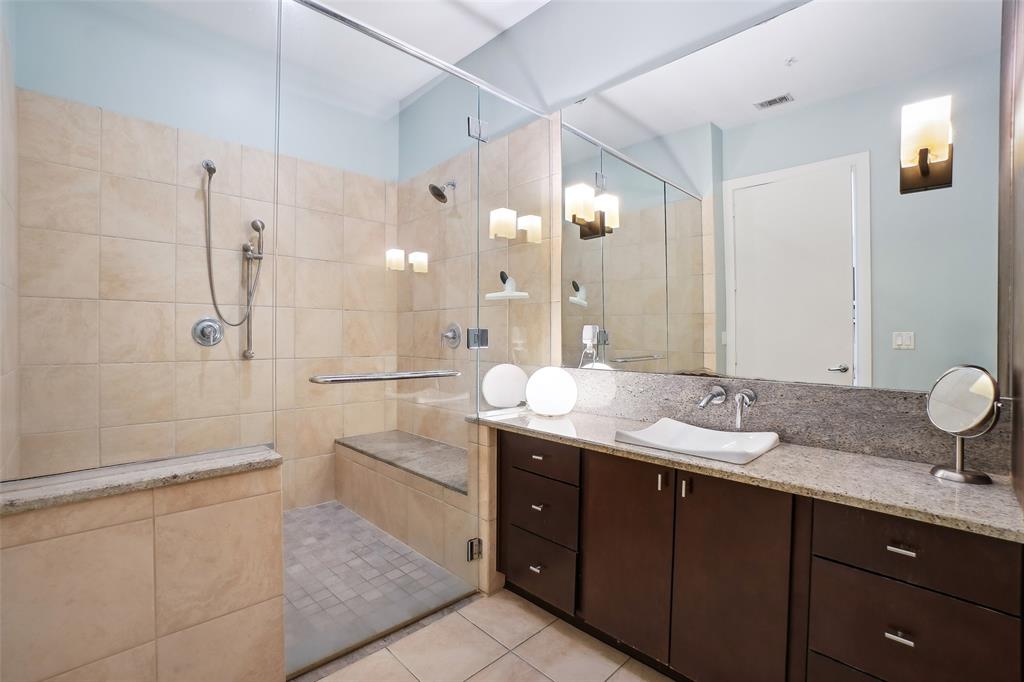 2950 Mckinney Avenue 218