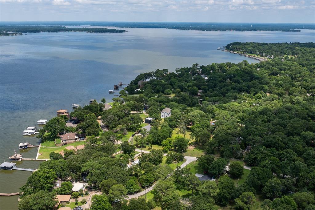Westwood Beach 01 - Residential