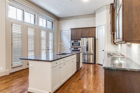 Tiny photo for 4122 University Boulevard, University Park, TX 75205 (MLS # 21038050)