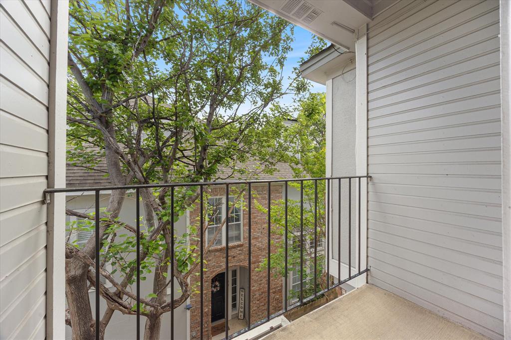 Montfort Twnhms - Residential