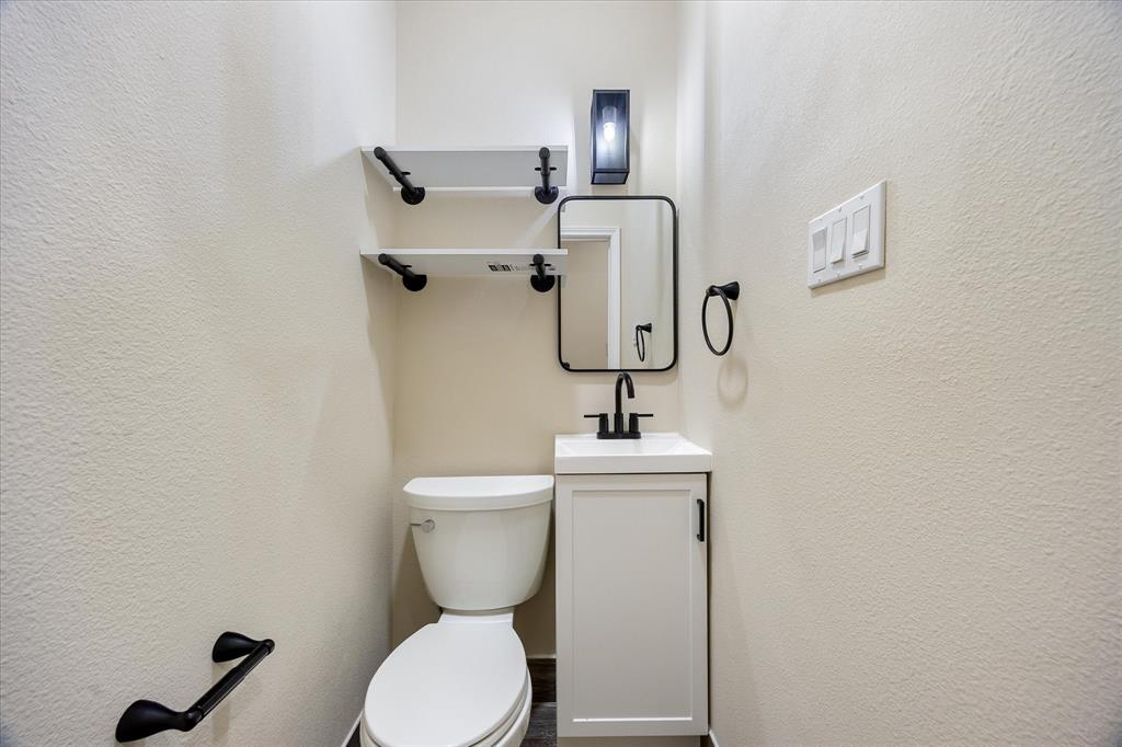 Montfort Twnhms - Residential