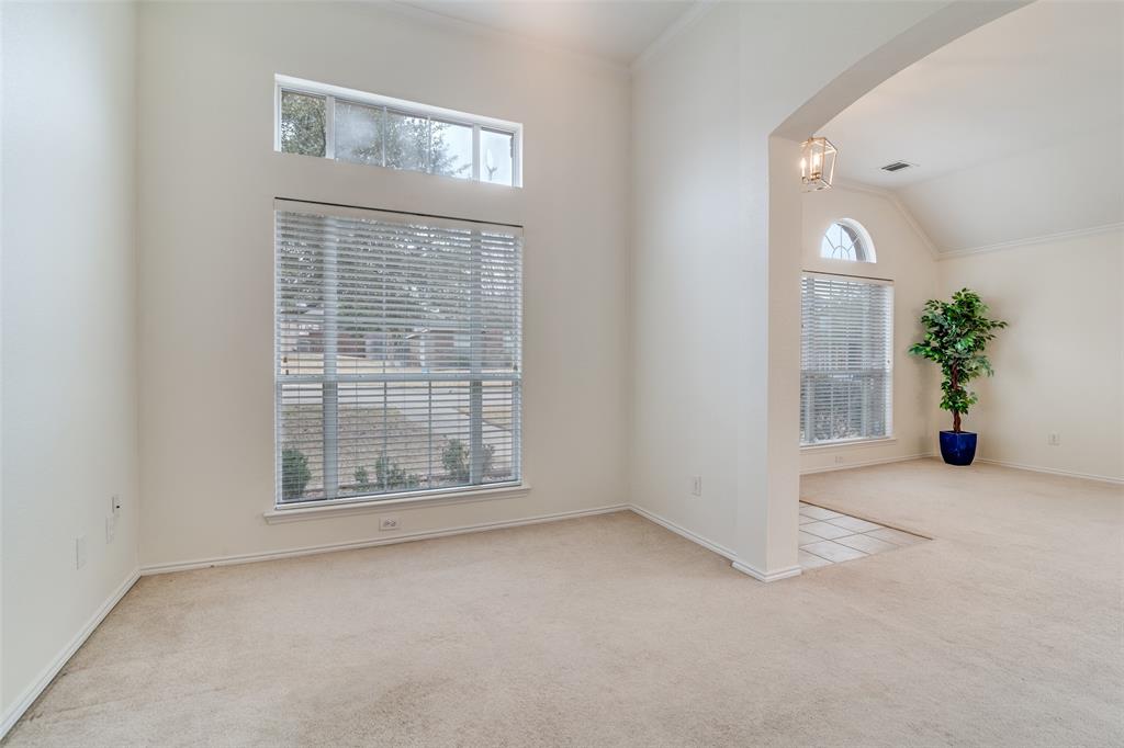 2185 Crestlake Drive