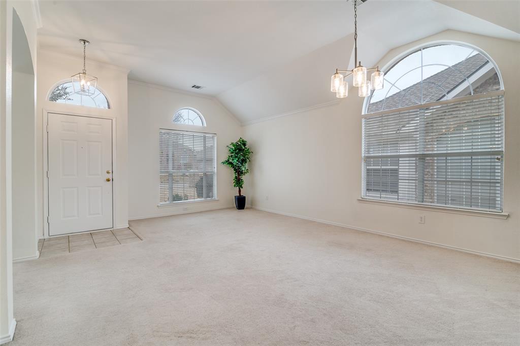 2185 Crestlake Drive