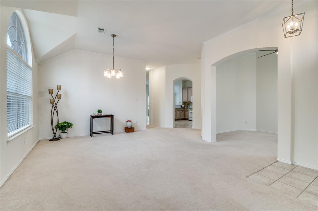 2185 Crestlake Drive