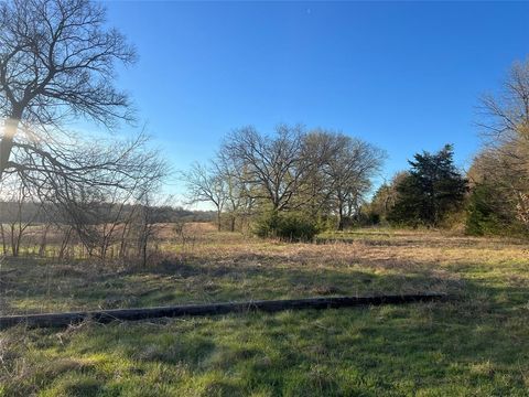 592 County Road 4715 Leonard TX 75452