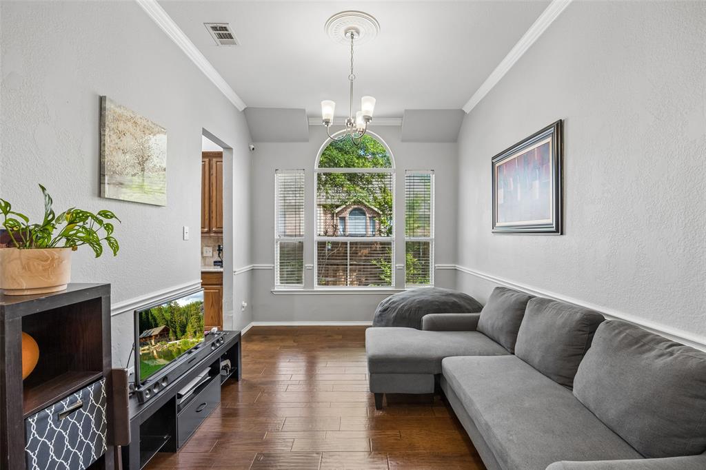 2700 Black Canyon Drive