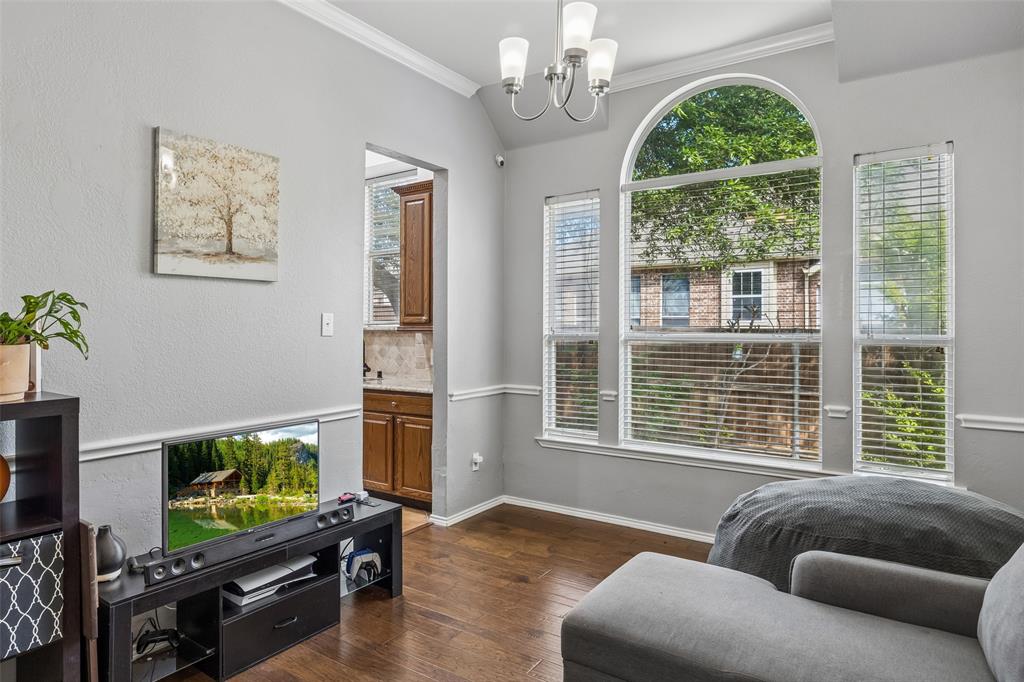 2700 Black Canyon Drive