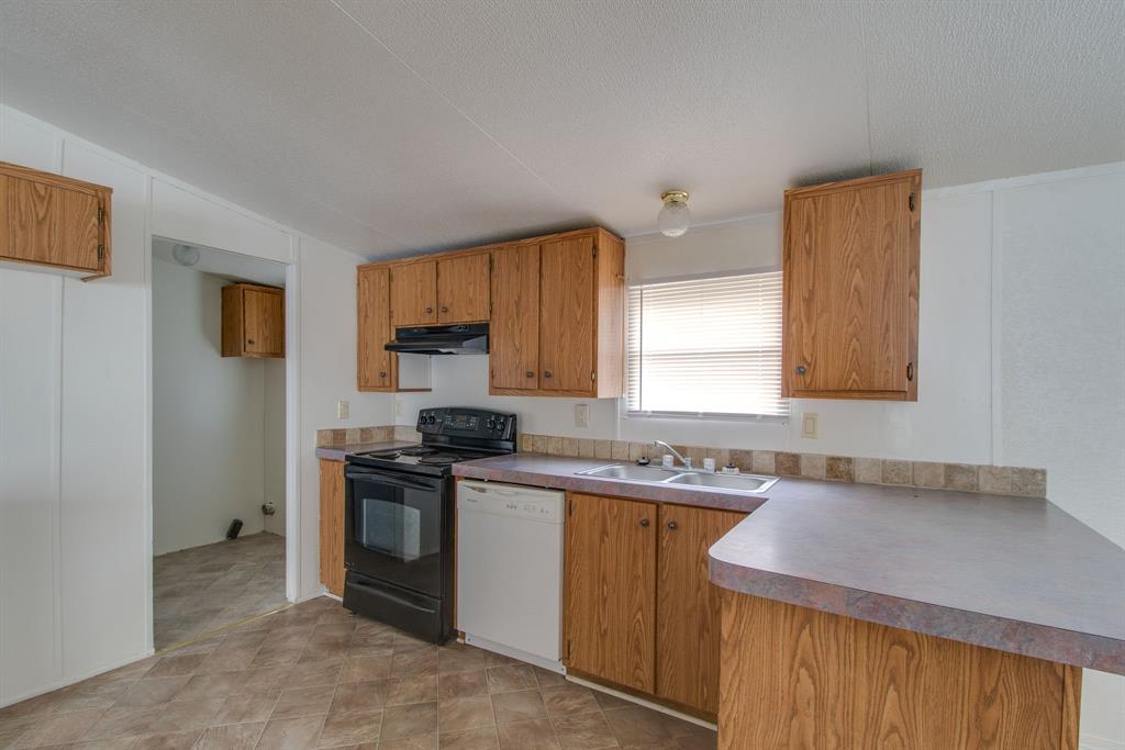 Blue Water Shores - Residential