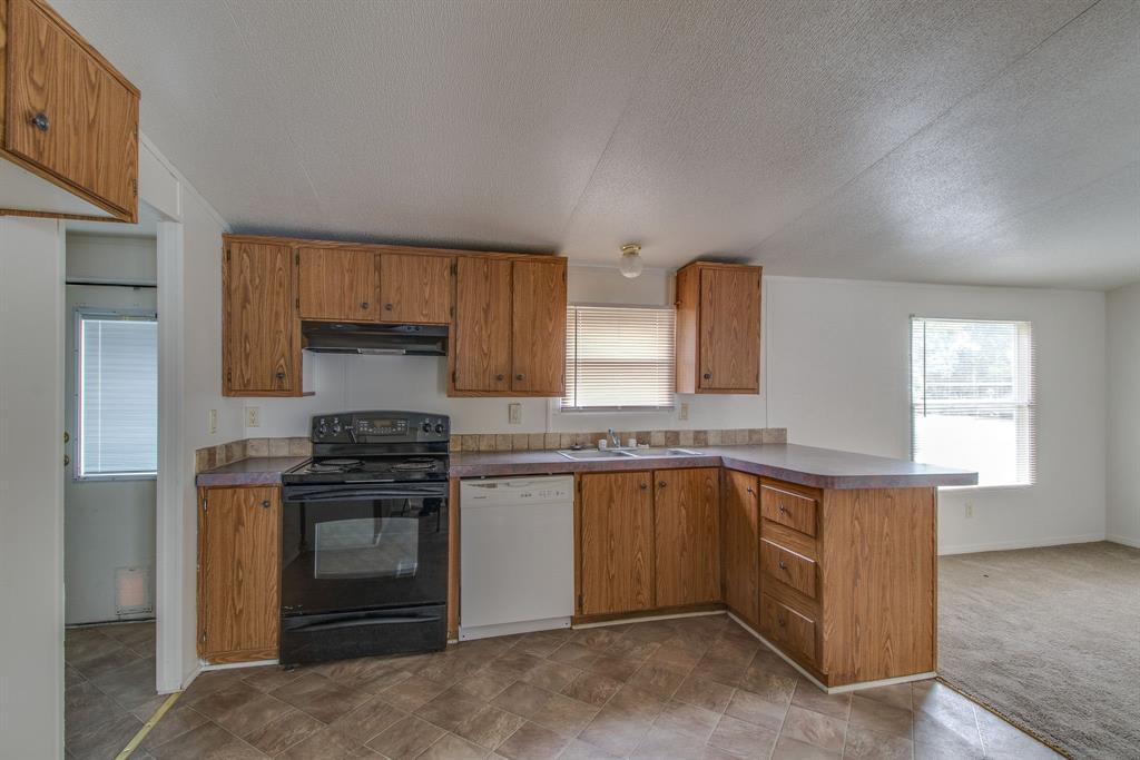 Blue Water Shores - Residential