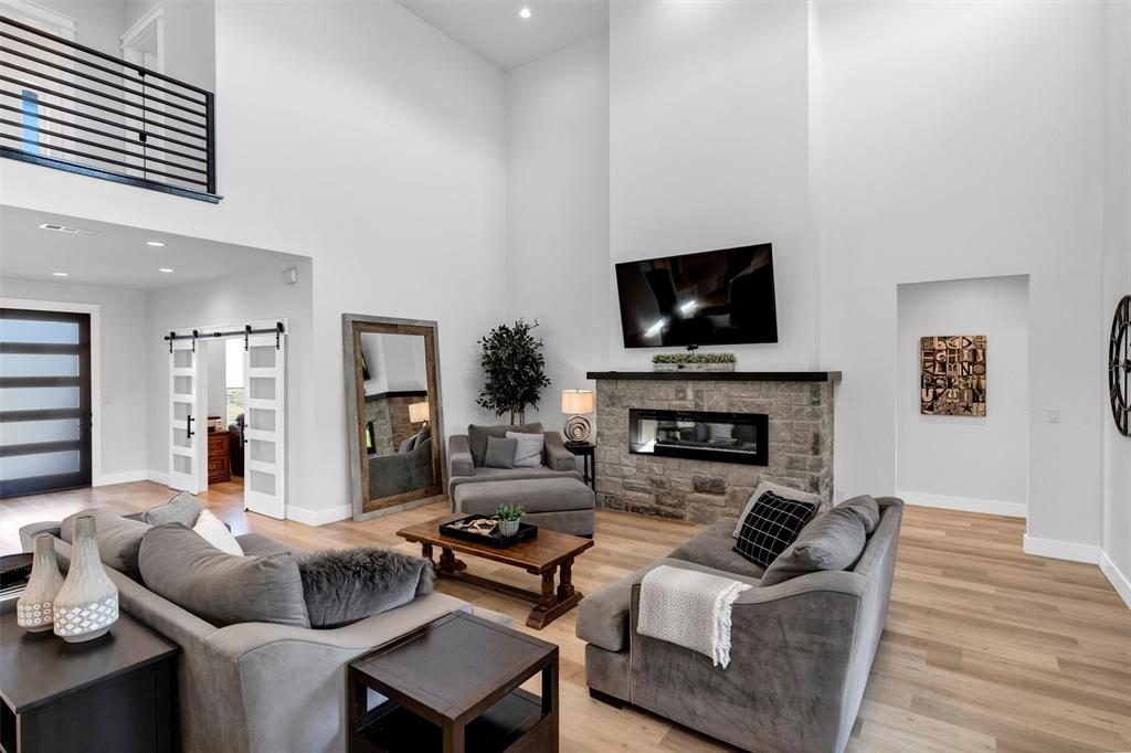 HIDDEN SPRINGS RANCH - Residential