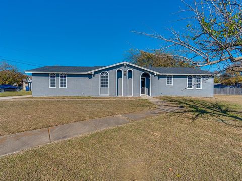 A home in Burleson