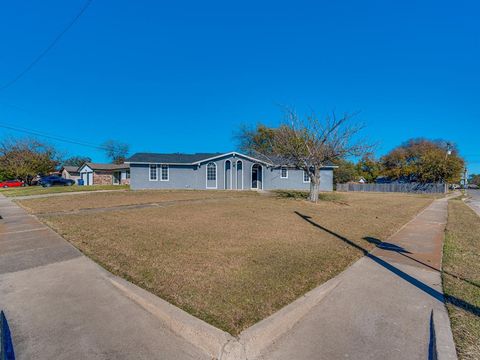 A home in Burleson