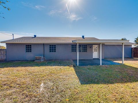 A home in Burleson