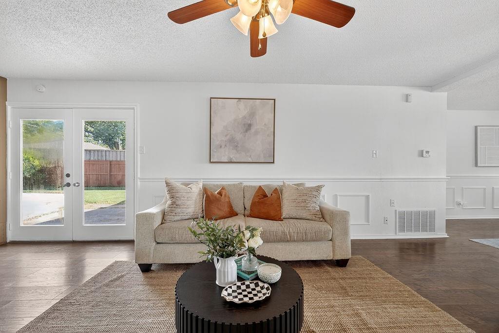 Lake Highlands Estates - Residential