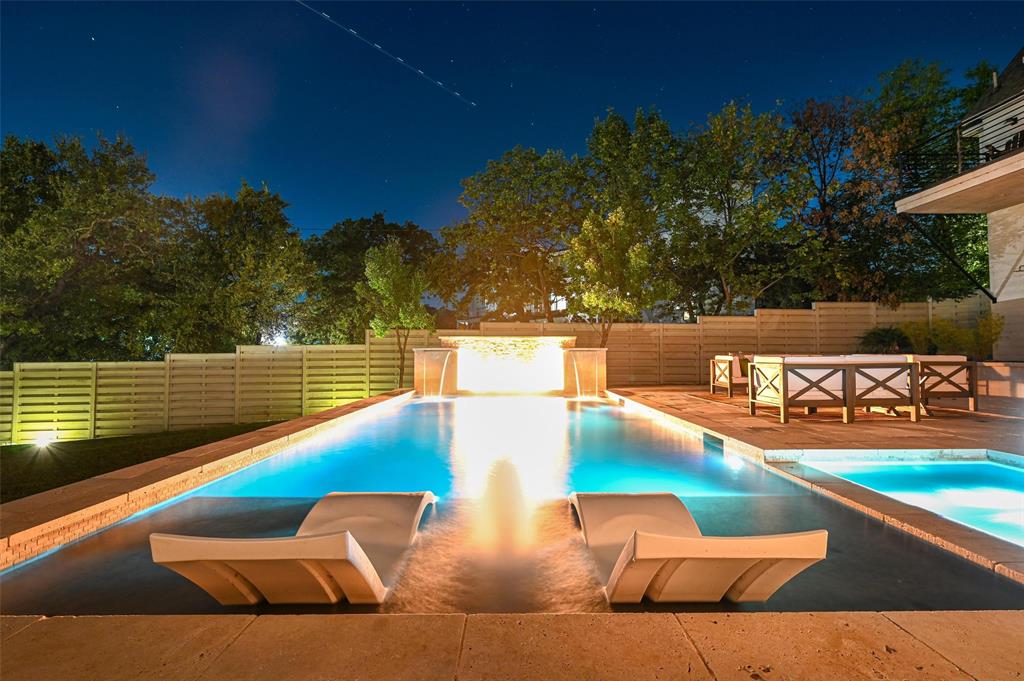 Red Bud Point - Residential