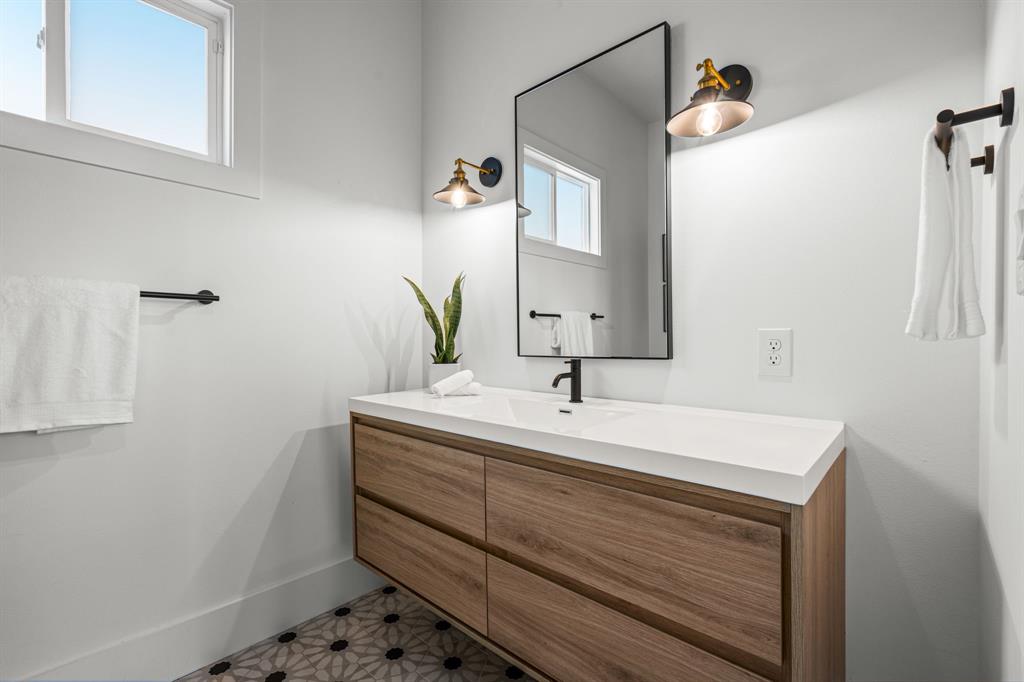 Walnut Hill Park - Residential