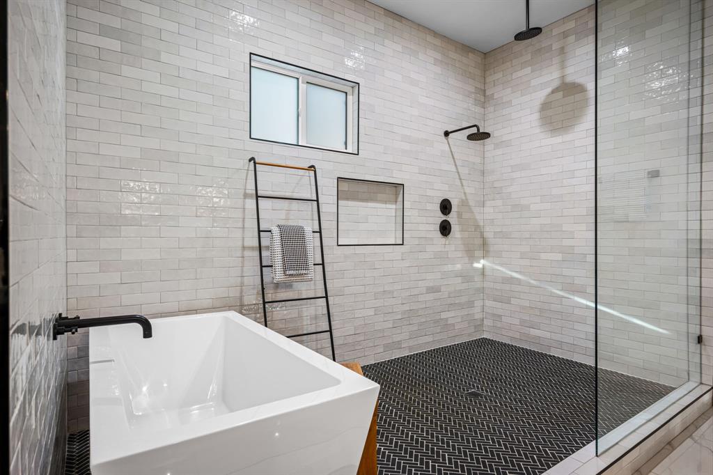 Walnut Hill Park - Residential