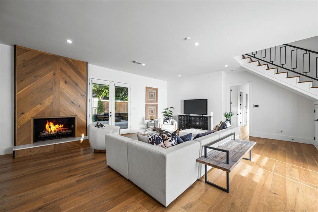 Walnut Hill Park - Residential