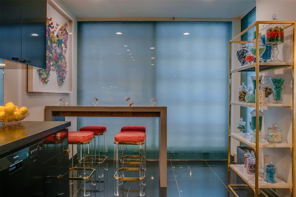 3525 Condos - Residential