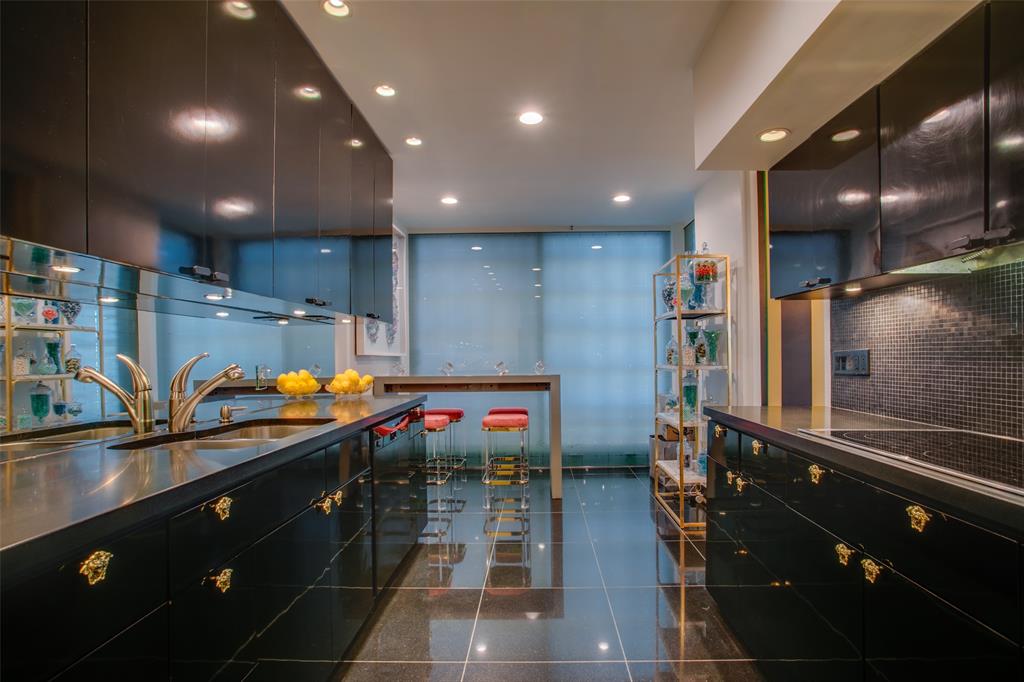 3525 Condos - Residential