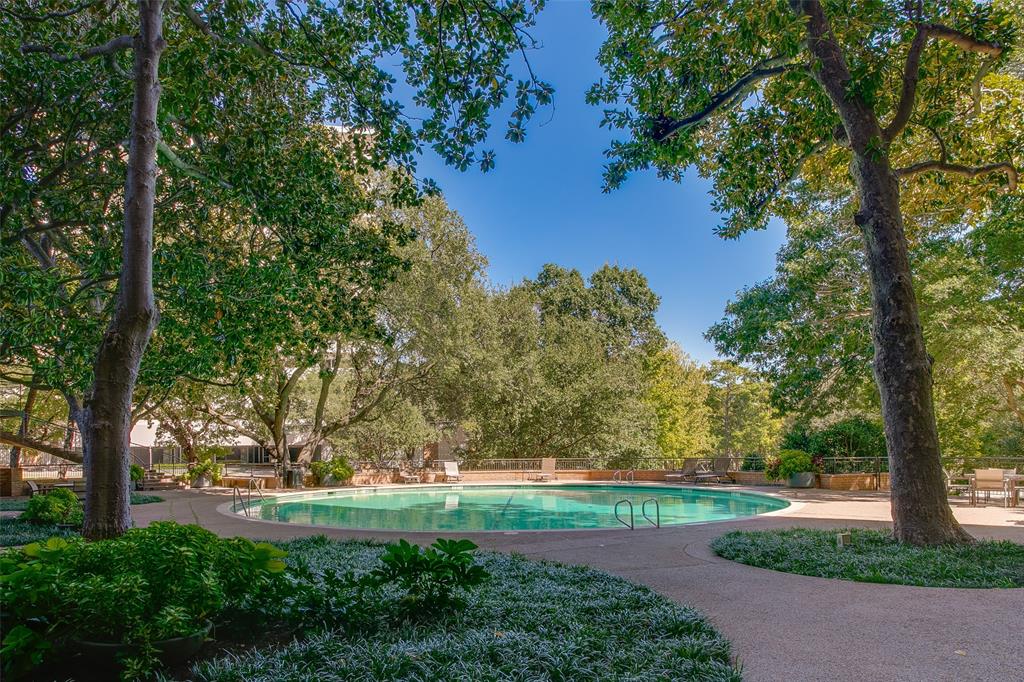 3525 Condos - Residential